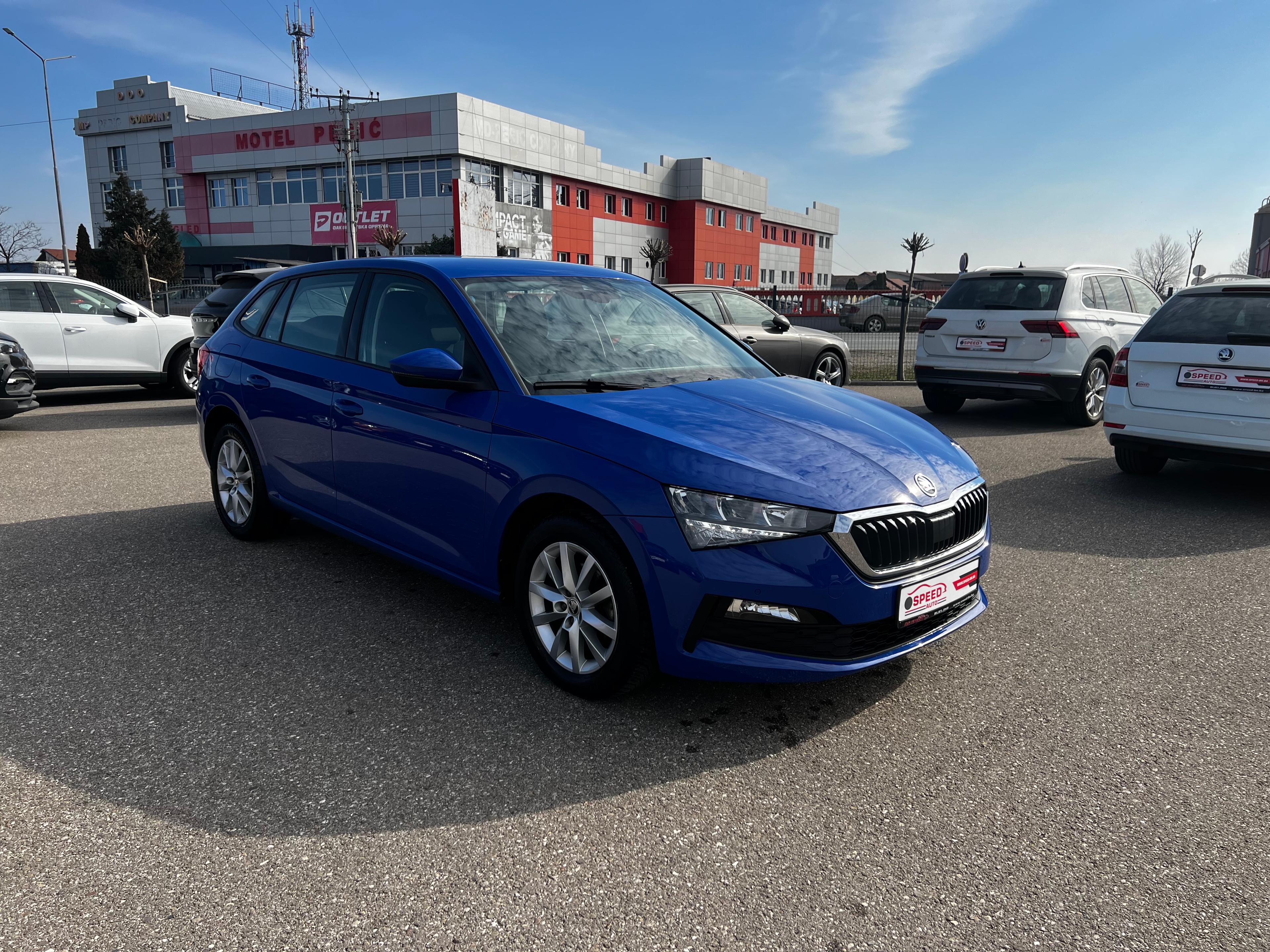 67a74d6a444cf4dcb0e8af47