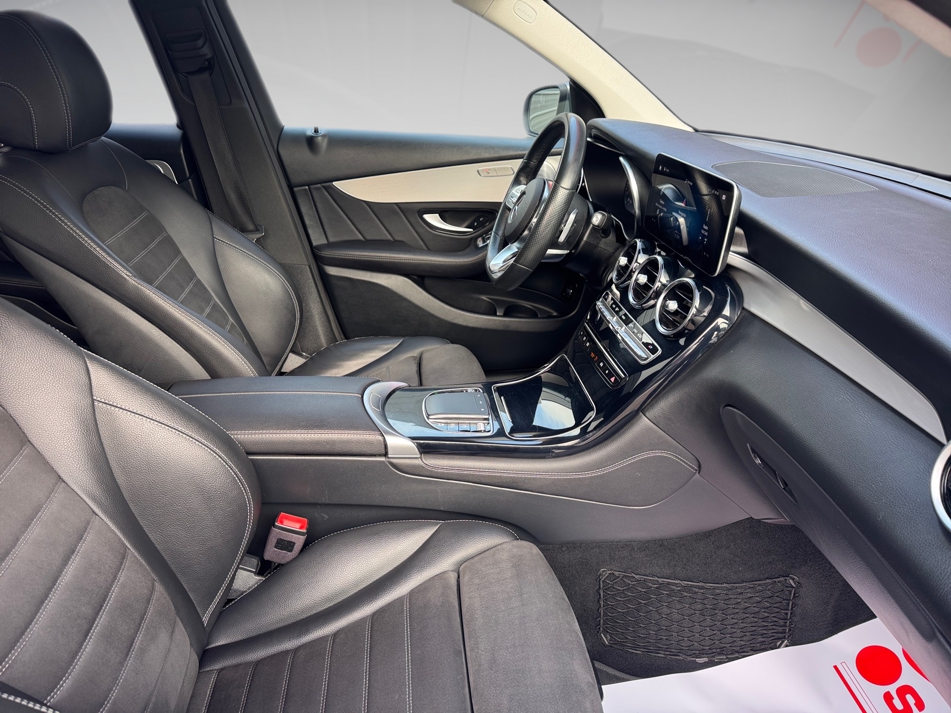 6915cccaefdc2bc1f5cdccf8