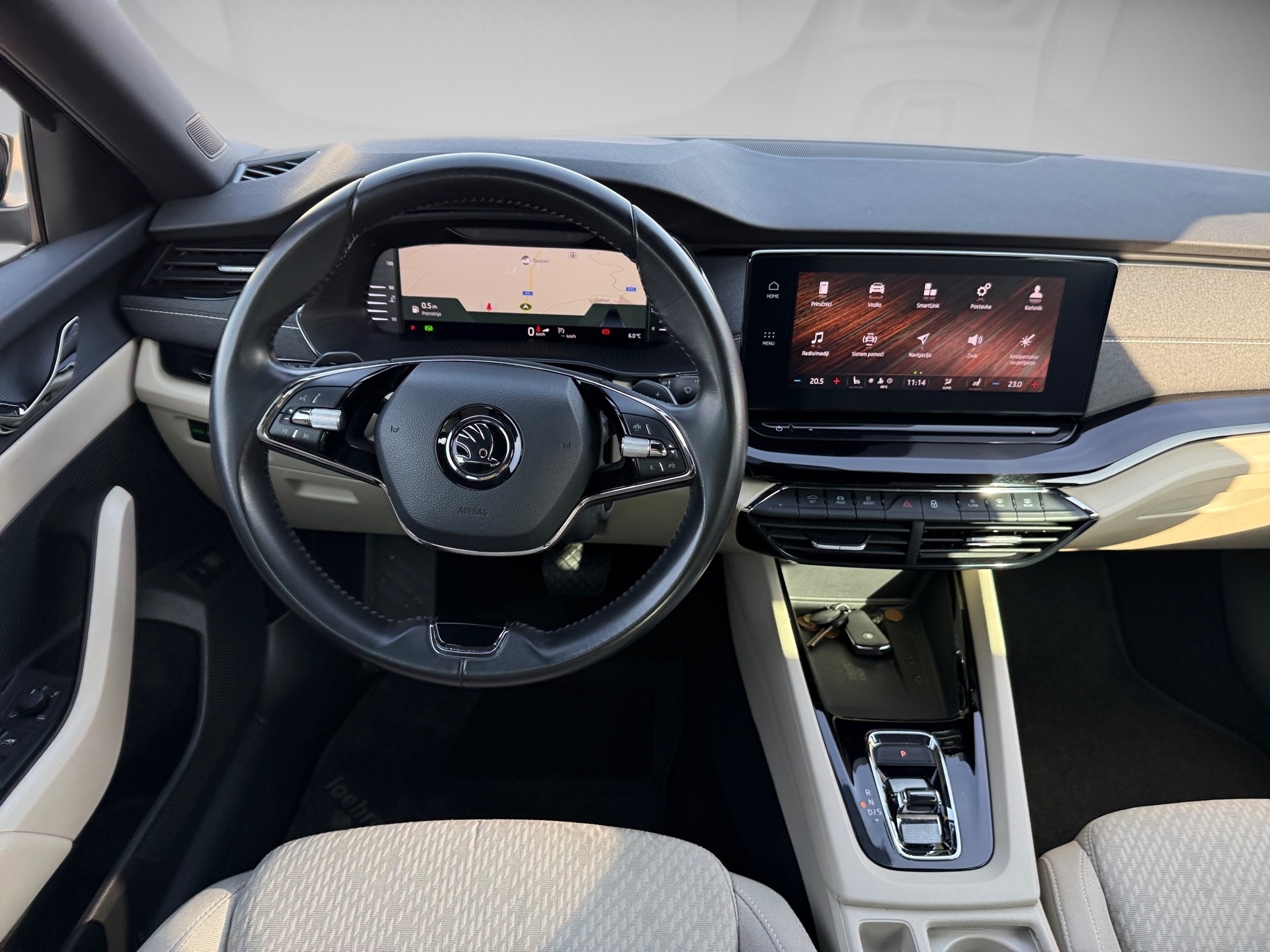 692d6d94efdc2bc1f53a6bda