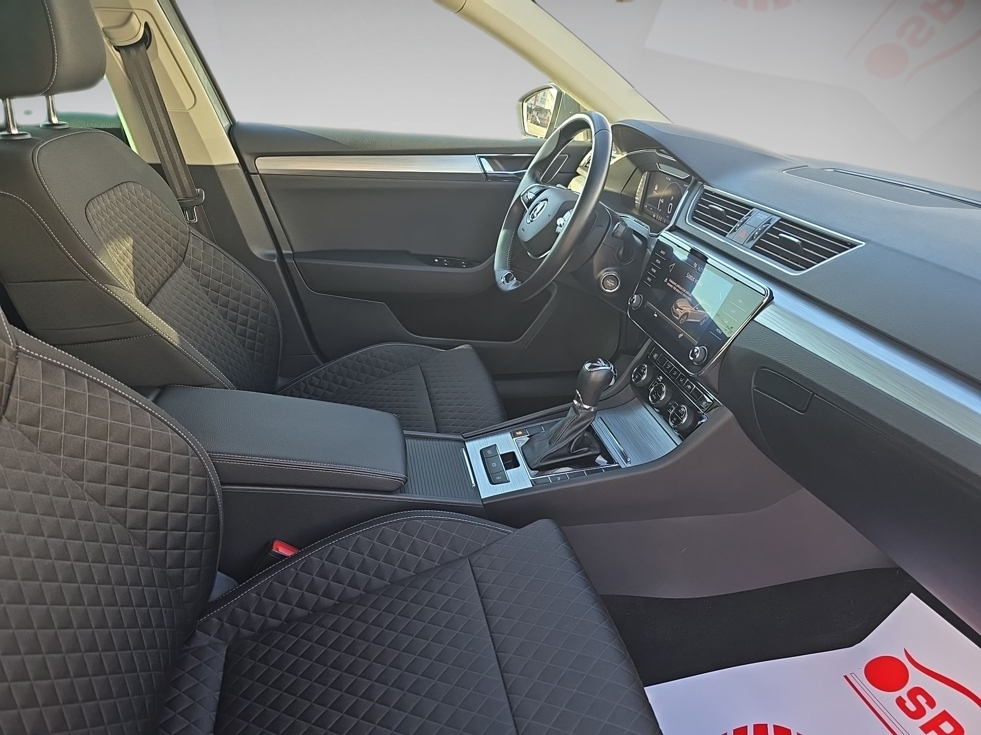 6995898b752d0d449d6831bf