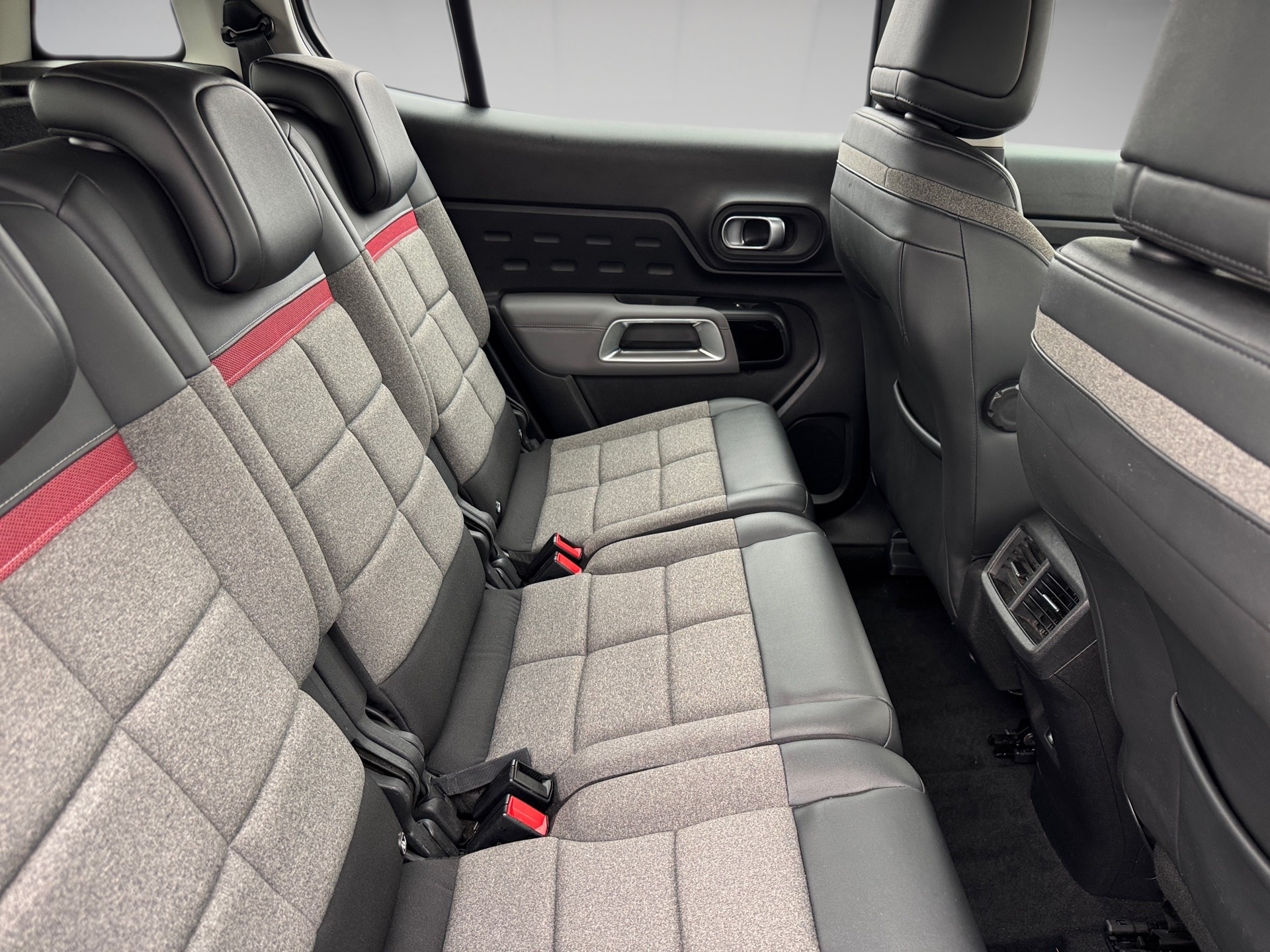 69ceb6fa6e66d53118a47670